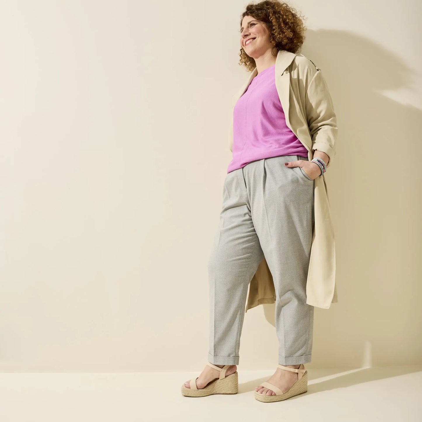 Sandales compensées à bout large ajustables, modèle H - Vic