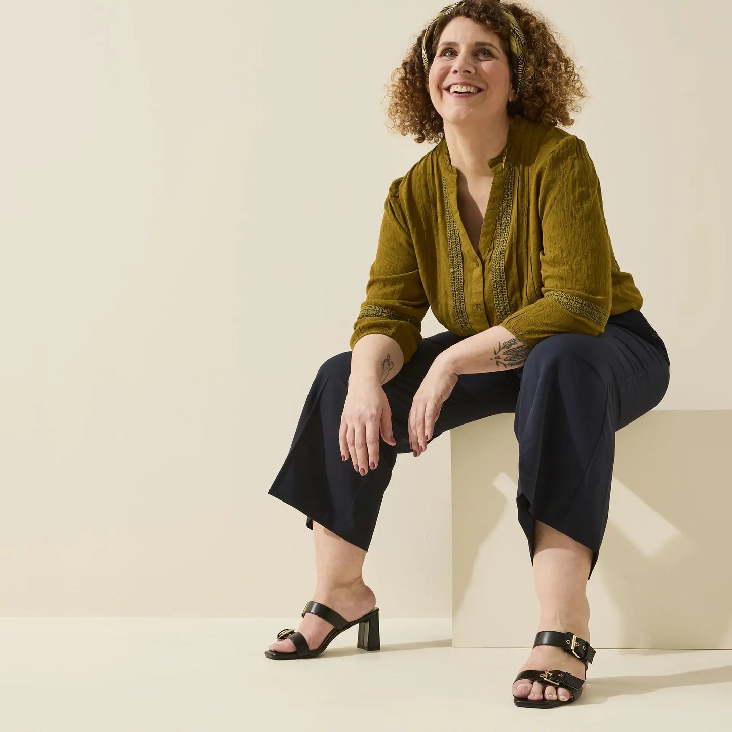 Mules pieds larges H - Modèle Iza